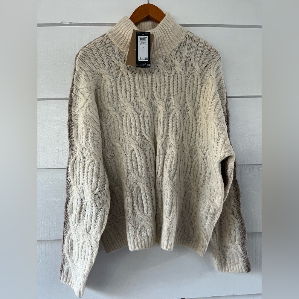 Vero Moda Cream Cable Knit Turtleneck Sweater xL Relaxed NWT